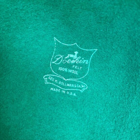 Vintage 1950s Geo. W. Bollman Green Wool Felt Doeskin Cloche Hat Black Bow Detai - Picture 8 of 8